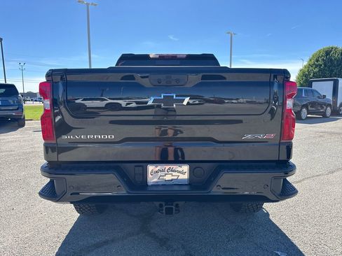 New 2026 Chevrolet Silverado 1500 ZR2 image 8