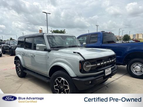Used 2024 Ford Bronco Outer Banks AWD/4WD image 1