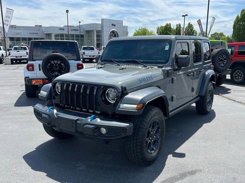 Used 2023 Jeep Wrangler Unlimited w/ Cold Weather Group AWD/4WD image 5