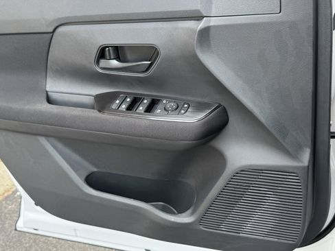 New 2026 Nissan Kicks S FWD image 10