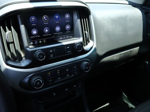 Used 2021 Chevrolet Colorado LT w/ LT Convenience Package RWD image 18