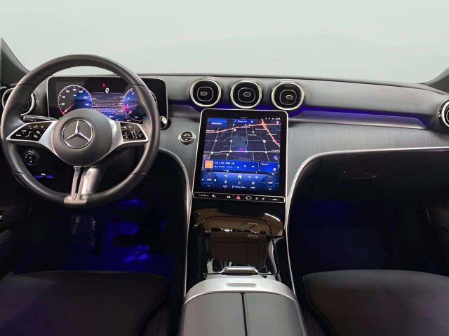 Used 2025 Mercedes-Benz C 300 Sedan image 14