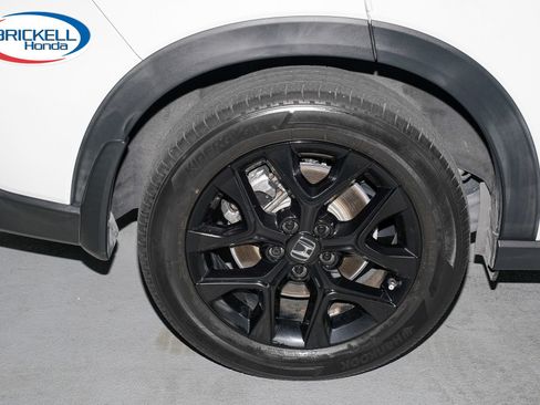 Certified 2024 Honda HR-V Sport image 41