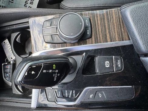 Used 2017 BMW 530i RWD image 49