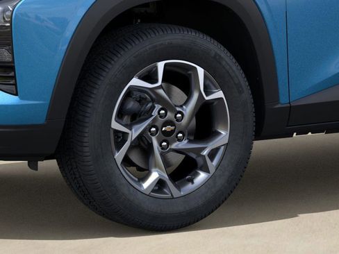 New 2026 Chevrolet Trax LT w/ Driver Confidence Package image 9