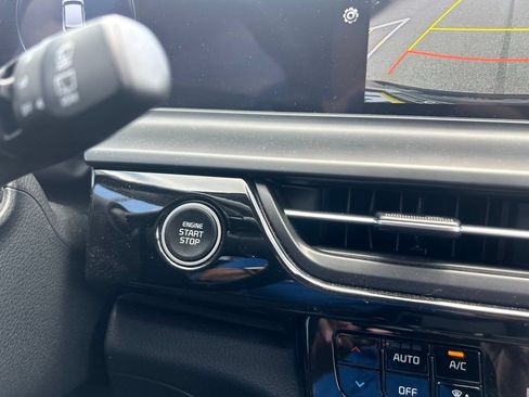 Certified 2024 Kia Seltos S AWD/4WD image 15