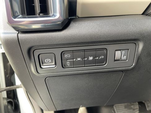 Used 2026 GMC Hummer EV SUV AWD/4WD image 10