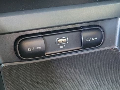 Used 2024 Kia Soul LX w/ Option Group 015 FWD image 22