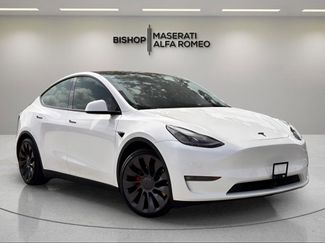 Used 2022 Tesla Model Y Performance AWD/4WD video 1