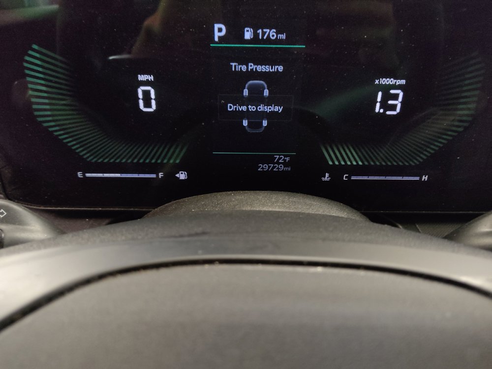 Used 2025 Kia K4 FWD image 23