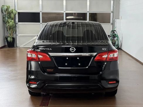 Used 2019 Nissan Sentra SV FWD image 4