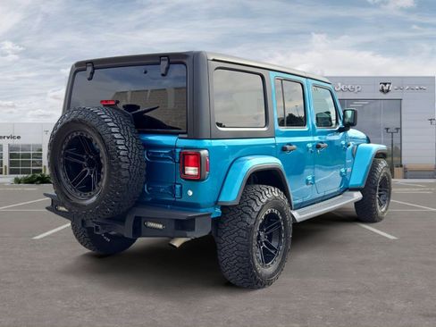 Used 2020 Jeep Wrangler Unlimited Sahara AWD/4WD image 5