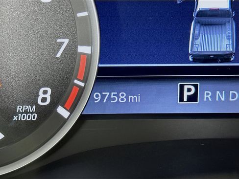 Used 2024 Nissan Frontier SV w/ SV Convenience Package image 19