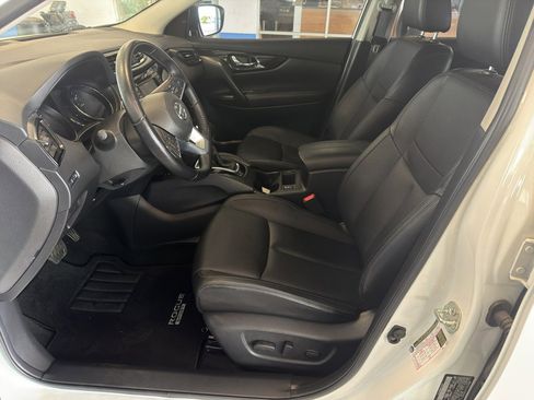 Used 2022 Nissan Rogue Sport SL AWD/4WD image 10