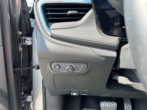 Used 2024 Buick Encore GX Avenir w/ Avenir Technology Package AWD/4WD image 16