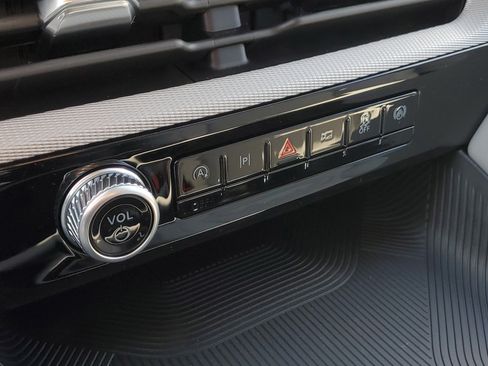 New 2026 Ford Explorer Active w/ Active Comfort Package image 23