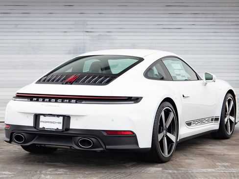 Used 2026 Porsche 911 Carrera image 27