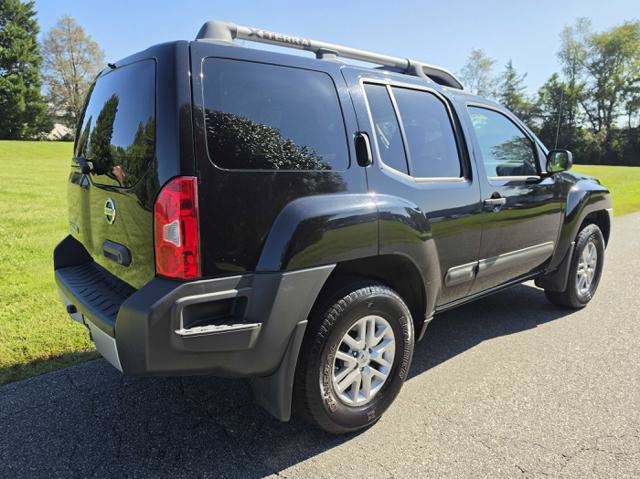 Used 2015 Nissan Xterra S AWD/4WD image 6