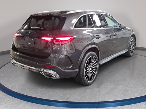 Used 2026 Mercedes-Benz GLC 300 4MATIC image 6