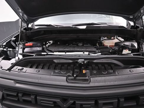 Used 2026 Chevrolet Silverado 1500 Custom RWD image 16