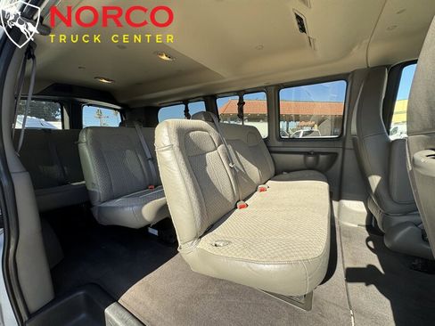 Used 2019 Chevrolet Express 3500 LT w/ LT Preferred Equipment Group image 3