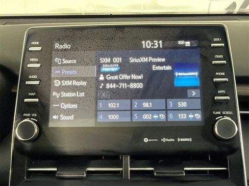 Used 2022 Toyota Avalon XLE image 29