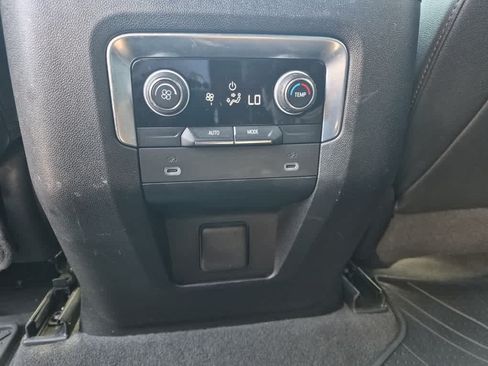 Used 2022 Chevrolet Tahoe LT AWD/4WD image 27