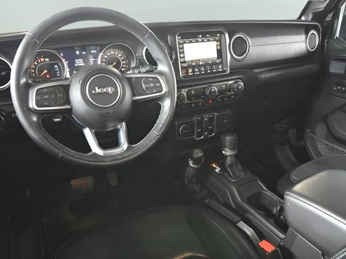 Used 2021 Jeep Wrangler Unlimited Sahara image 21