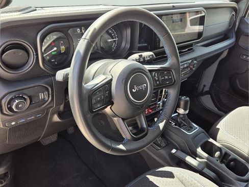 Certified 2024 Jeep Wrangler Unlimited Rubicon 4xe AWD/4WD image 11