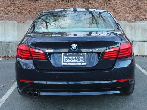 Used 2012 BMW 528i xDrive 528i xDrive Sedan 4D image 8