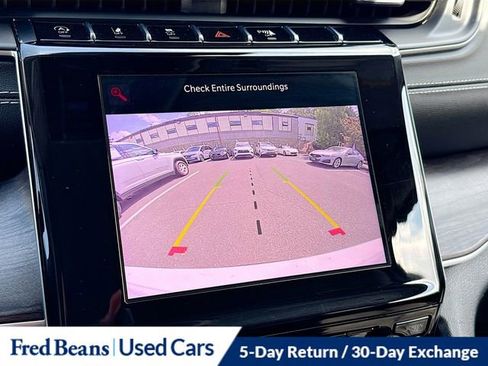 Used 2022 Jeep Grand Cherokee L Limited AWD/4WD image 15