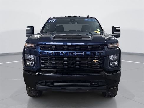 Certified 2022 Chevrolet Silverado 2500 Custom w/ Custom Value Package image 5