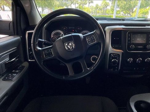 Used 2019 RAM 1500 Warlock AWD/4WD image 5