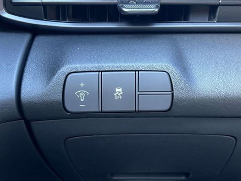 New 2026 Hyundai Elantra Sport FWD image 22