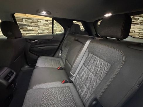 Used 2024 Chevrolet Equinox LT AWD/4WD image 31