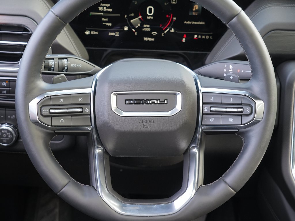Used 2026 GMC Yukon XL Denali w/ Sun & Power Step Package AWD/4WD image 24