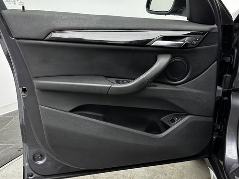 Used 2018 BMW X1 xDrive28i image 12