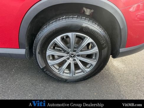 Certified 2025 Mercedes-Benz GLC 300 4MATIC image 13