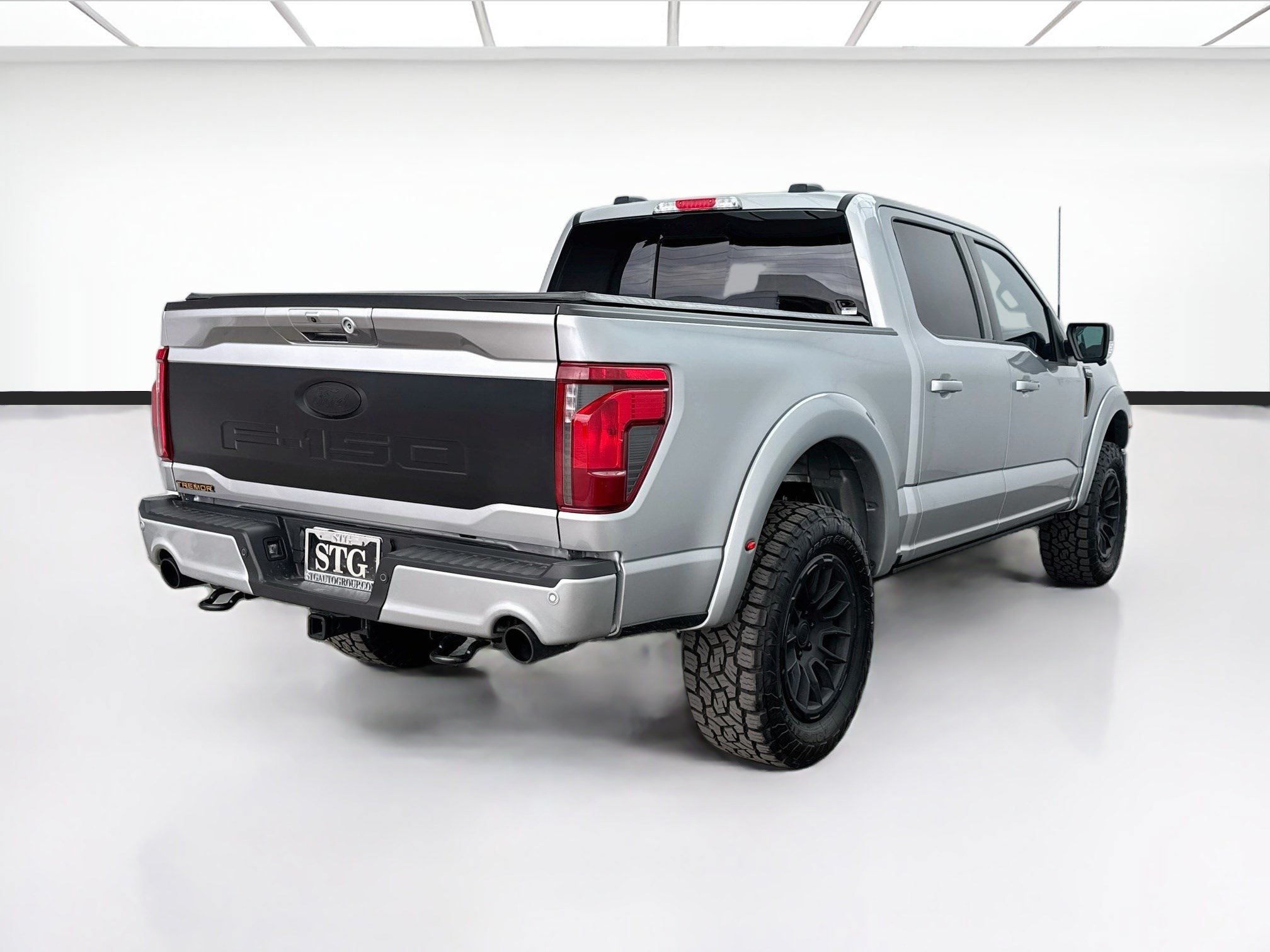 Used 2025 Ford F150 Tremor w/ Bed Utility Package AWD/4WD image 4