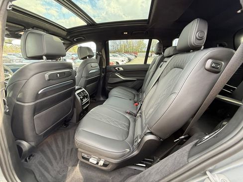 Used 2024 BMW X7 M60i w/ Executive Package image 23
