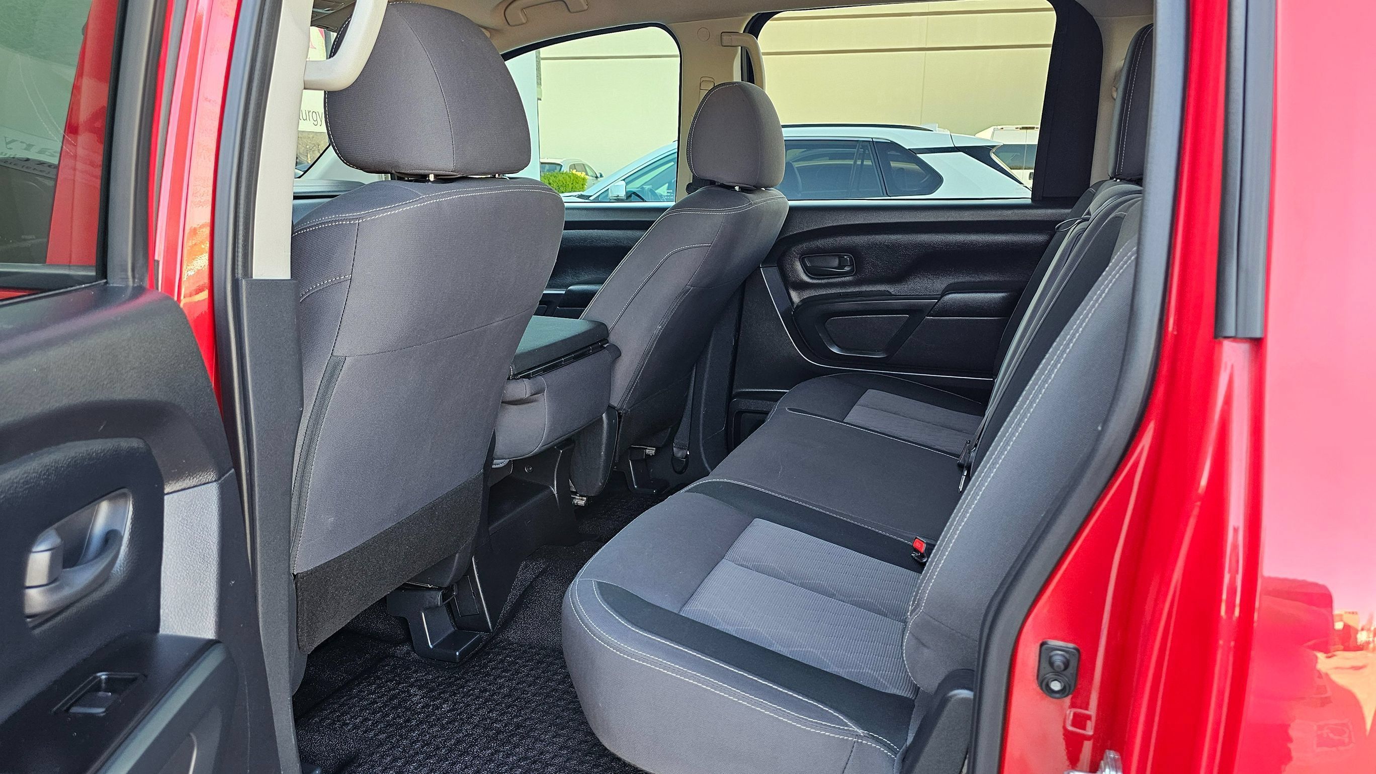 Used 2023 Nissan Titan S w/ S Utility Package RWD image 18