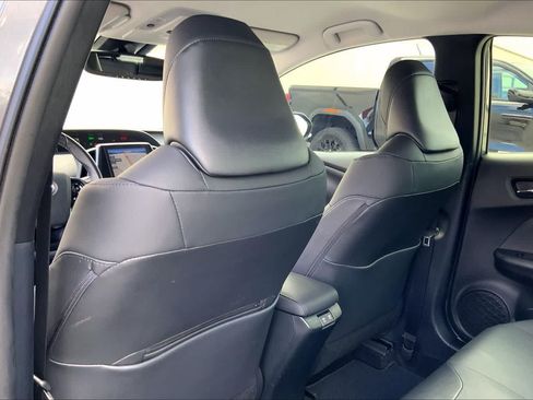Used 2019 Toyota Prius Limited FWD image 12