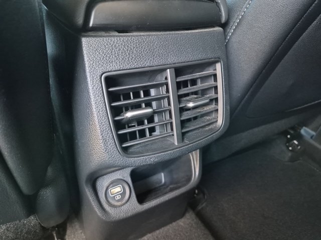 Used 2022 Kia Seltos SX AWD/4WD image 17