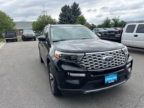 Used 2020 Ford Explorer Platinum w/ Premium Technology Package AWD/4WD image 5