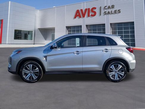 Used 2025 Mitsubishi Outlander Sport ES image 10