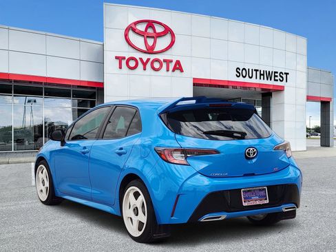 Used 2022 Toyota Corolla SE FWD image 4