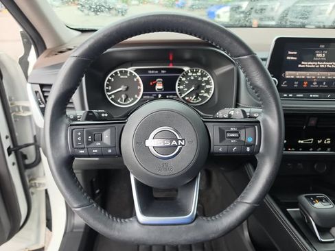 Certified 2023 Nissan Rogue SL AWD/4WD image 30