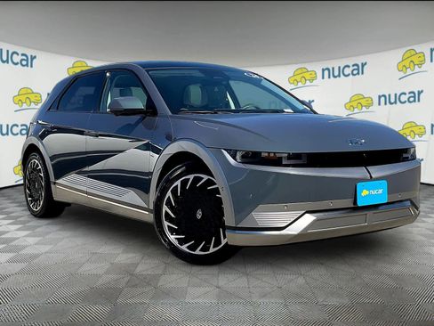 Used 2024 Hyundai Ioniq 5 Limited image 1