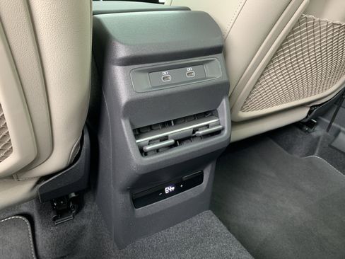 New 2026 Audi Q3 quattro 2.0T image 16