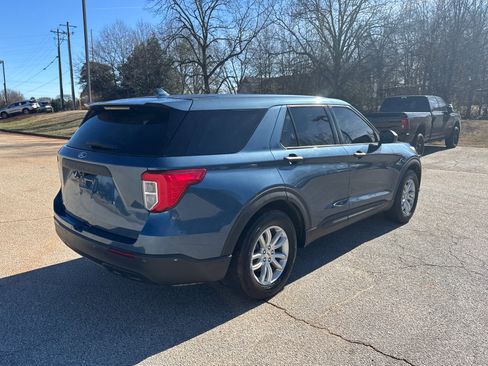 Used 2020 Ford Explorer Base image 5
